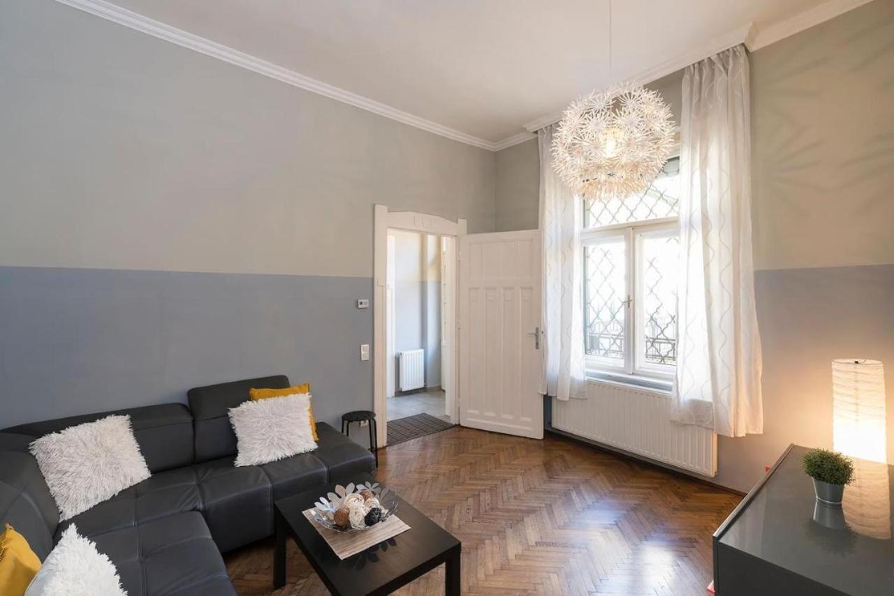 Vaci Street Apartments Budapest Exterior photo